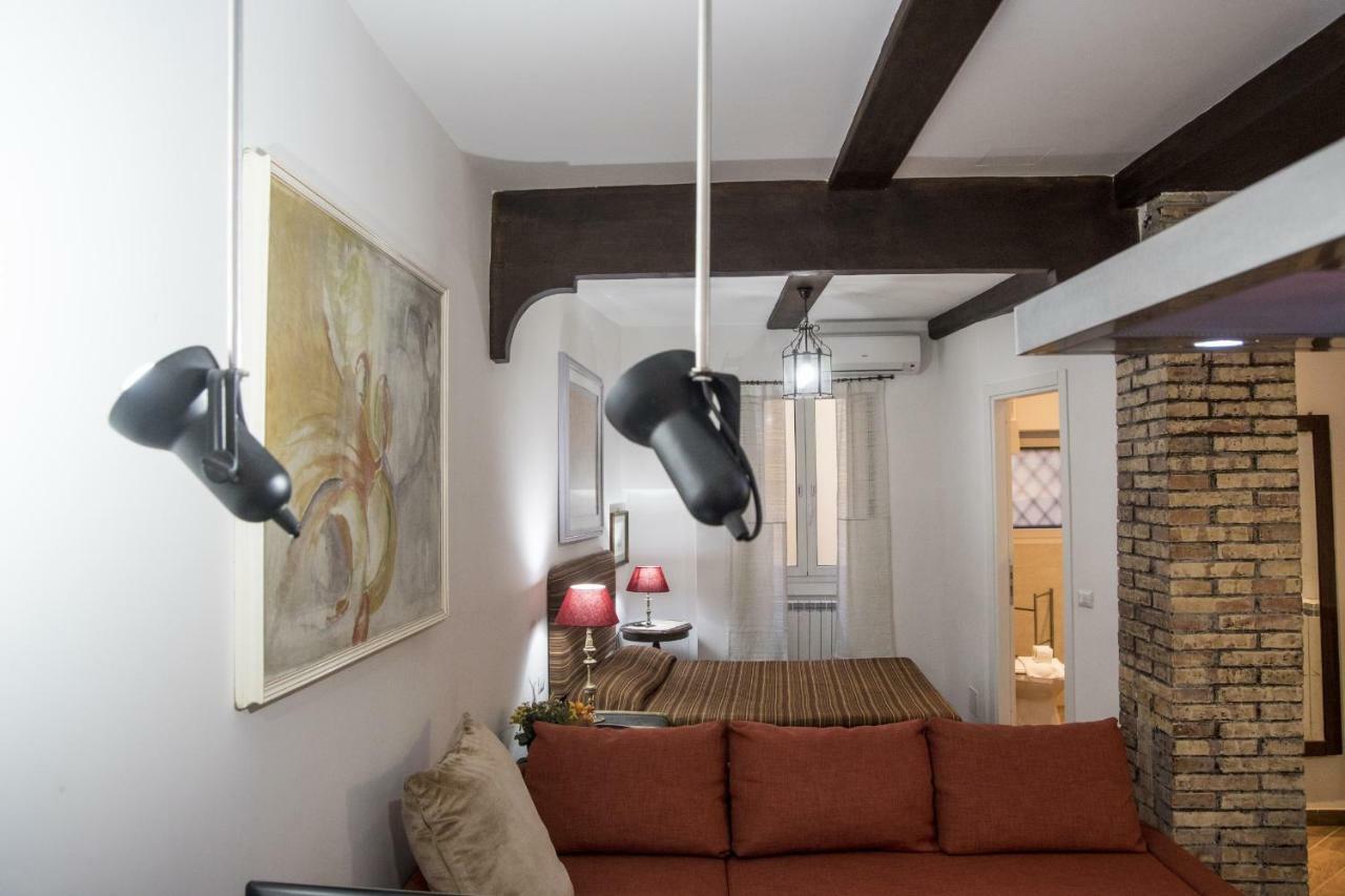 Campo De' Fiori Apartment Рим Экстерьер фото